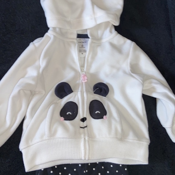 Carter’s Baby panda outfit - Picture 2 of 4